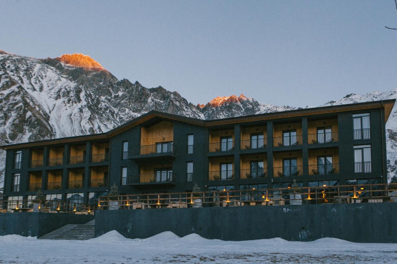 Intourist Kazbegi Otel Dış mekan fotoğraf